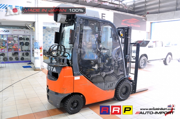 ขายรถโฟล์คลิฟท์มือสอง TOYOTA รุ่น 8FG18-14407 นำเข้าจากประเทศญี่ปุ่น 100\% ไม่เคยใช้งานในไทย