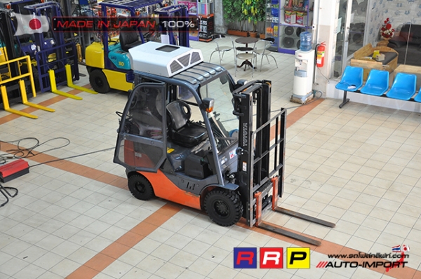 ขายรถโฟล์คลิฟท์มือสอง TOYOTA รุ่น 8FG18-14407 นำเข้าจากประเทศญี่ปุ่น 100\% ไม่เคยใช้งานในไทย