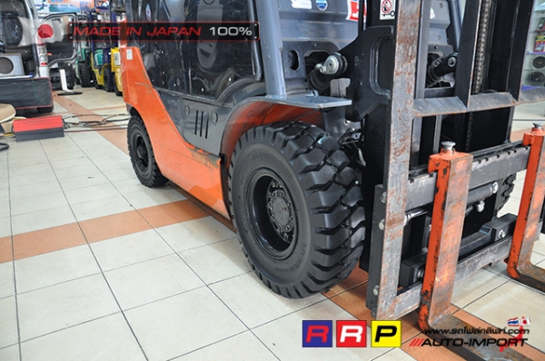 ขายรถโฟล์คลิฟท์มือสอง TOYOTA รุ่น 8FG18-14407 นำเข้าจากประเทศญี่ปุ่น 100\% ไม่เคยใช้งานในไทย