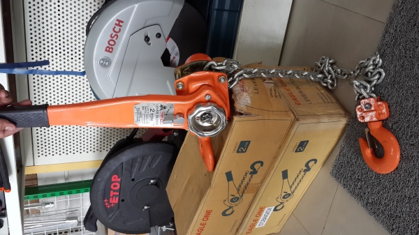 รอกโซ่มือโยก 3T ราคา 3,600 บาท ส่งฟรี