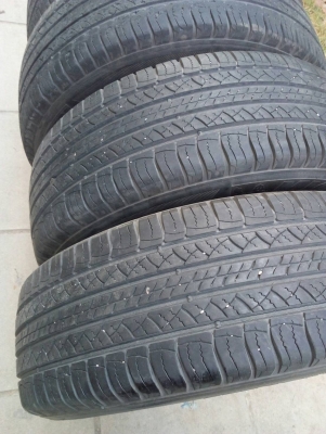 225/65R17  MICHELIN LATITUDE tour ชุด 4 เส้น  โทร.081-427-3941  ไอดีไลน์ 0814273941