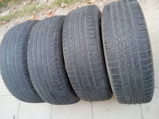 225/65R17  MICHELIN LATITUDE tour ชุด 4 เส้น  โทร.081-427-3941  ไอดีไลน์ 0814273941