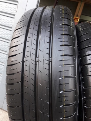 ขายล้อแม็กป้ายแดง yaris 15" พร้อมยางปี17 สนใจติดต่อร้าน ก.เจริญการยางครับ 081-3747940