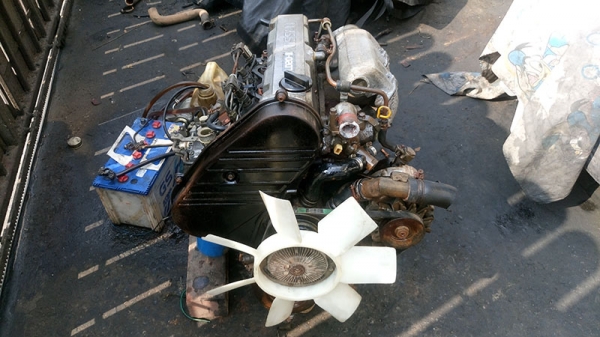 ขายเครื่องยนต์ดีเซลขับหลังนิสสัน 2000