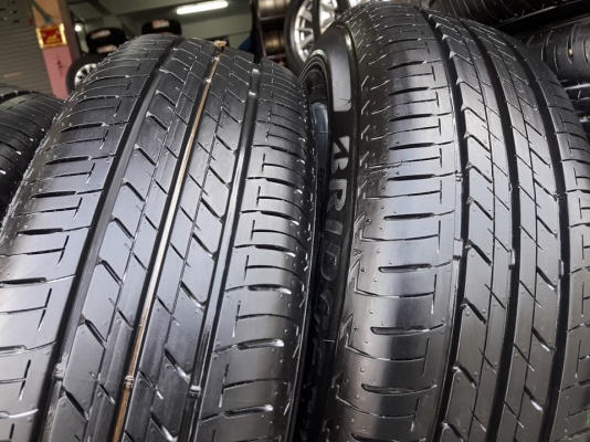 ขายล้อแม็กป้ายแดง ciaz 15" พร้อมยางปี17 สนใจติดต่อร้าน ก.เจริญการยางครับ 081-3747940