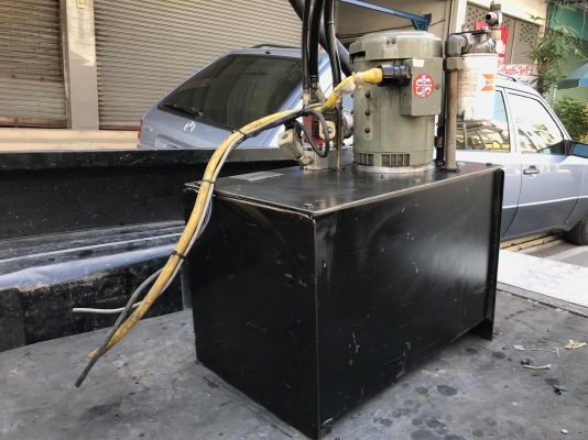 ขายชุดปั้มน้ำมันไฮโดรลิค Hydrotech US motor 2HP. 380V made in USA. พร้อมวาล์วคอนโทรล 24VDC สภาพสวย พร้อมใช้งาน