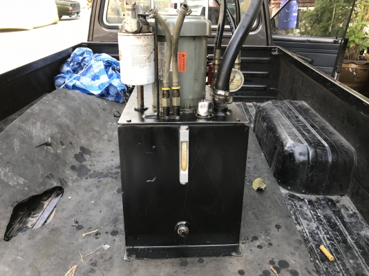 ขายชุดปั้มน้ำมันไฮโดรลิค Hydrotech US motor 2HP. 380V made in USA. พร้อมวาล์วคอนโทรล 24VDC สภาพสวย พร้อมใช้งาน