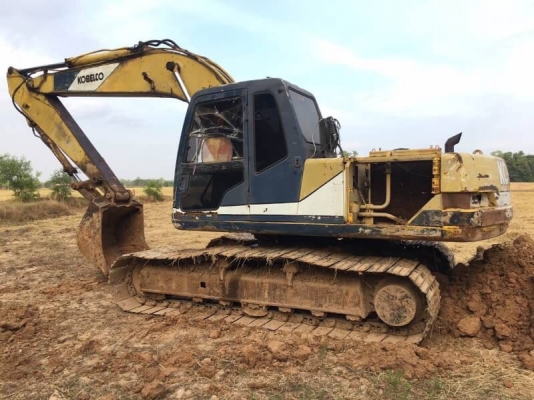 ขาย 399,000 บาท KOBELCO SK200  MARK 3 เครื่องดี ปั้มแรง โช่หนา เอวแน่น เอกสารชื้อขาย.   รถอยู่ จ.ร้อยเอ็ด โทร&amp;ไอดีไลน์ 0610710295