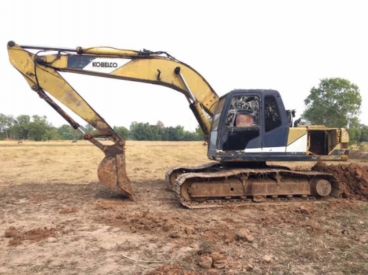 ขาย 399,000 บาท KOBELCO SK200  MARK 3 เครื่องดี ปั้มแรง โช่หนา เอวแน่น เอกสารชื้อขาย.   รถอยู่ จ.ร้อยเอ็ด โทร&amp;ไอดีไลน์ 0610710295