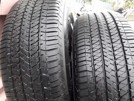 ขายล้อแม็กป้ายแดง ranger fx4 18" พร้อมยางปี17 สนใจติดต่อร้าน ก.เจริญการยางครับ 081-3747940