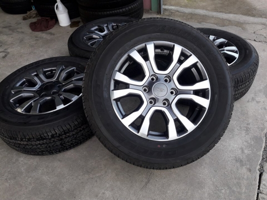 ขายล้อแม็กป้ายแดง ranger 18" พร้อมยางปี17 สนใจติดต่อร้าน ก.เจริญการยางครับ 081-3747940