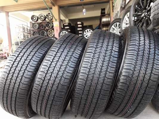 ขายล้อแม็กป้ายแดง dmax 18" พร้อมยางปี17 สนใจติดต่อร้าน ก.เจริญการยางครับ 081-3747940