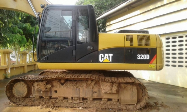 320d รถประกอบที่ญี่ปุ่น ใช้ไป 8,000ชม. ราคา 1.99 ล้าน สวยๆเลยครับ ดูแล้วสนใจ ☎ 081-989-1989 + ID LINE : rangrayong หรั่งครับ