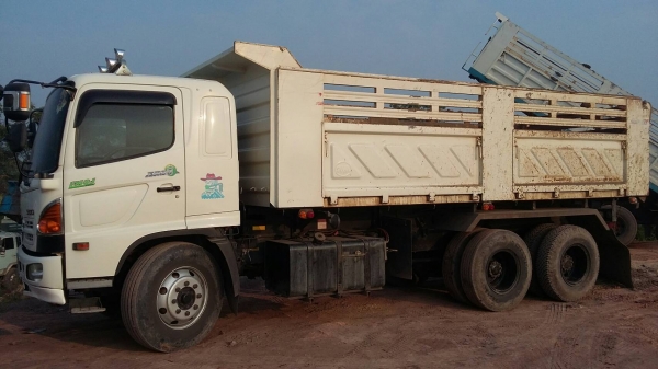 ขายค่ะ...HINO 251 รถปี 2556 ป้ายแดงมือเดียว เดิมทุกจุดเปลี่ยนแค่ยางกับแบต เจ้าของขับเองไม่เคยจ้าง รถ ขายค่ะ...HINO 251 รถปี 2556 ป้ายแดงมือเดียว เดิมทุกจุดเปลี่ยนแค่ยางกับแบต เจ้าของขับเองไม่เคยจ้าง รถ