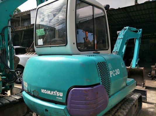 ขายKOMATSU PC30-7  เก่าญี่ปุ่นแท้  สภาพสวย เดิมๆๆ  เครื่องปั๊มดี  4,xxx  ชั่วโมง พร้อมใช้..โทร 089-3818694  ดวงนภา