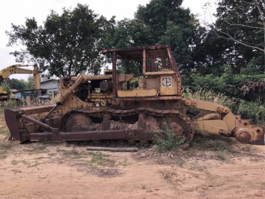ขาย 335,000 บาท CATTERPILAR D7F เครื่องดี เกียร์ตัด. ระบบไฮโดลิกพร้อม โช่หนา แผ่นสวย เอกสารชื้อขาย  รถอยู่ จ.ปราจีนบุรี โทร&amp;ไอดีไลน์ 0610710295