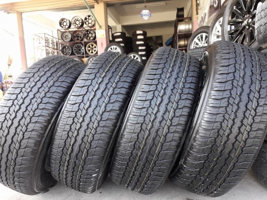 ขายล้อแม็กป้ายแดง fortuner 18" พร้อมยางปี17สนใจติดต่อร้าน ก.เจริญการยางครับ 081-3747940