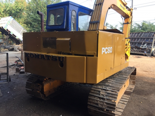 KOMATSU PC60-1 พร้อมหัวแย๊คปูน