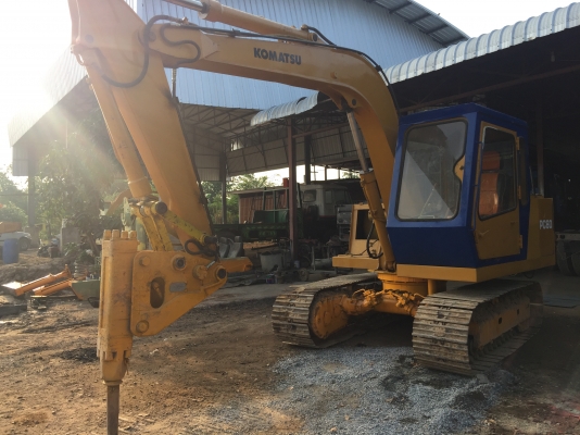 KOMATSU PC60-1 พร้อมหัวแย๊คปูน