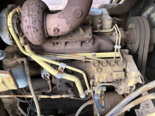 ขาย 530,000 บาท CATTERPILAR D5H เครื่องดี เกียร์ตัด. ระบบไฮโดลิกพร้อม โช่หนา แผ่นสวย เอกสารเล่มทะเบียน  รถอยู่ จ.ปราจีนบุรี โทร&amp;ไอดีไลน์ 0610710295