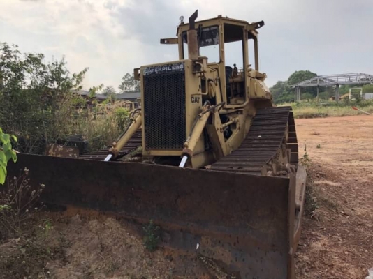 ขาย 530,000 บาท CATTERPILAR D5H เครื่องดี เกียร์ตัด. ระบบไฮโดลิกพร้อม โช่หนา แผ่นสวย เอกสารเล่มทะเบียน  รถอยู่ จ.ปราจีนบุรี โทร&amp;ไอดีไลน์ 0610710295