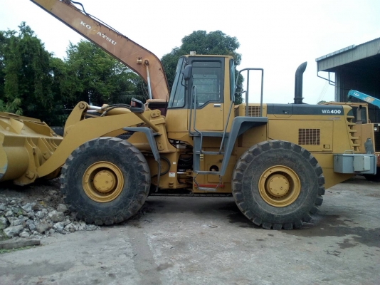 KOMATSU รุ่น WA 400-3