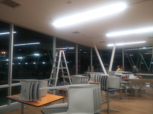 รับงานติดฟิล์มอาคาร จังหวัดกำแพงเพชรและไกล้เคียง ราคาย่อมเยาว์ สนใจติดต่อ086-1734431 รับงานติดฟิล์มอาคาร จังหวัดกำแพงเพชรและไกล้เคียง ราคาย่อมเยาว์ สนใจติดต่อ086-1734431