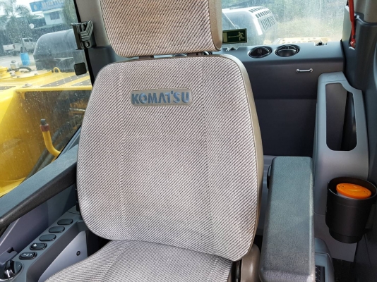 ขายด่วน!! KOMATSU  PC200-8MO  4000 ช.ม. สภาพสวยค่ะ