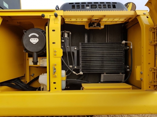 ขายด่วน!! KOMATSU  PC200-8MO  4000 ช.ม. สภาพสวยค่ะ