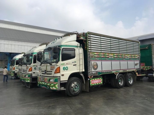 Hino 344 แรง ปี 54 เบรกแห้ง แม่ลูกกระบะดัมพ์มิเนียมคอกเกษตร อู่ซุ่นชัยชุดใหญ่ ยางดี สภาพสวยสด เดิมบาง ยางดี วิ่งน้อย290000-330000โล ใส่ของได้ 29.70 ตัน