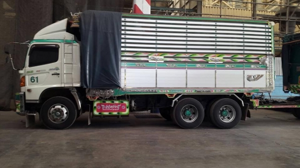 Hino 344 แรง ปี 54 เบรกแห้ง แม่ลูกกระบะดัมพ์มิเนียมคอกเกษตร อู่ซุ่นชัยชุดใหญ่ ยางดี สภาพสวยสด เดิมบาง ยางดี วิ่งน้อย290000-330000โล ใส่ของได้ 29.70 ตัน Hino 344 แรง ปี 54 เบรกแห้ง แม่ลูกกระบะดัมพ์มิเนียมคอกเกษตร อู่ซุ่นชัยชุดใหญ่ ยางดี สภาพสวยสด เดิมบาง ยางดี วิ่งน้อย290000-330000โล ใส่ของได้ 29.70 ตัน