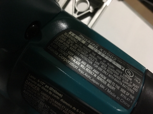 เลื่อยวงเดือน ไร้สาย makita 18V เลื่อยวงเดือน ไร้สาย makita 18V
