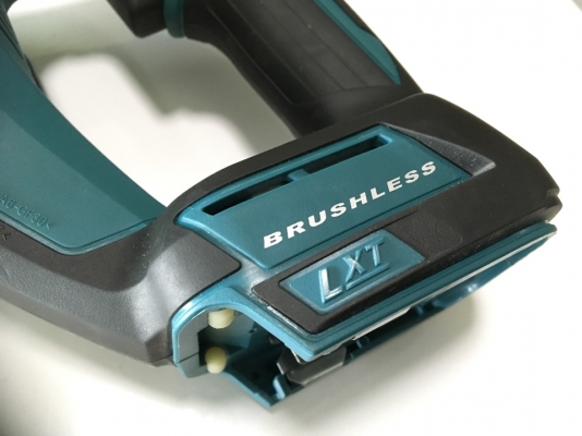 เลื่อยชักไร้สาย makita 18v Brushless เลื่อยชักไร้สาย makita 18v Brushless