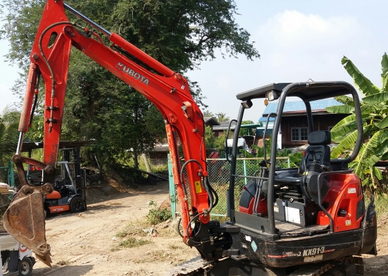 คูโบต้า 3ตัน สวยพร้อมใช้ ระบบเต็ม ทะเบียนครบ พร้อมโอน