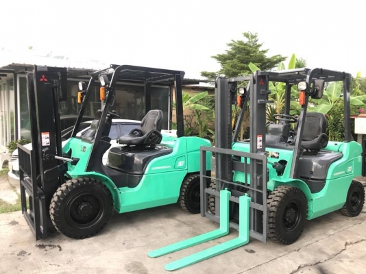 ขายรถ MITSUBISHI ขนาด 2.00 ตัน และ ขนาด  3.00 ตัน