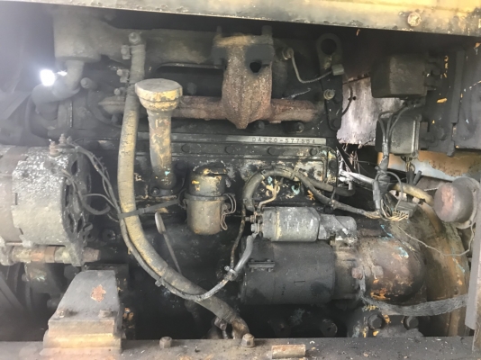 ขายรถตัก ยี่ห้อ KOMATSU  รุ่น JH30B  ราคาถูก สภาพดี สนใจติดต่อคุณรัตนศักดิ์ โทร.081-7621704