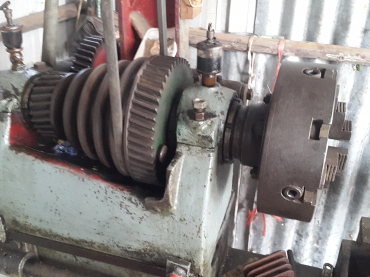 เครื่องกลึง 6 ฟุต รุ่นเก่า เพลาเดียว ไฟบ้าน ใช้งานปกติ เดินฟิตออโต้ 30,000 เครื่องกลึง 6 ฟุต รุ่นเก่า เพลาเดียว ไฟบ้าน ใช้งานปกติ เดินฟิตออโต้ 30,000