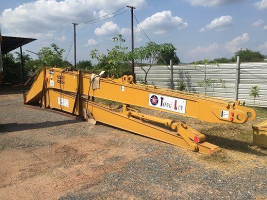 ขาย บูมยาวแม็คโคร PC 200-7 PC 200-8 ของใหม่ สภาพพร้อมใช้งาน ติดต่อ 063-9316985 ID LINE : 0639316985 ครับ