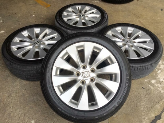 ล้อแม็ก Honda Accord ขอบ 17 พร้อมยาง Michelin 225-50-17 ปลายปี 13