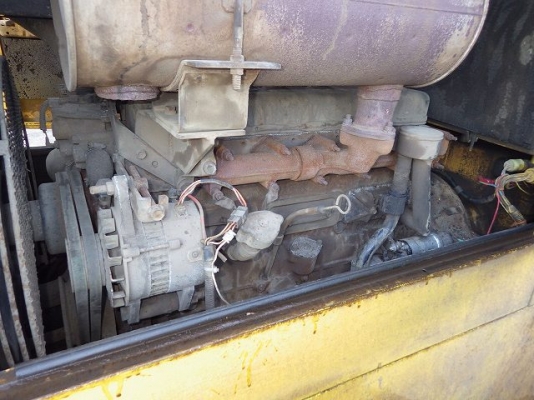 ขายรถตัก ยี่ห้อ TCM รุ่น E835