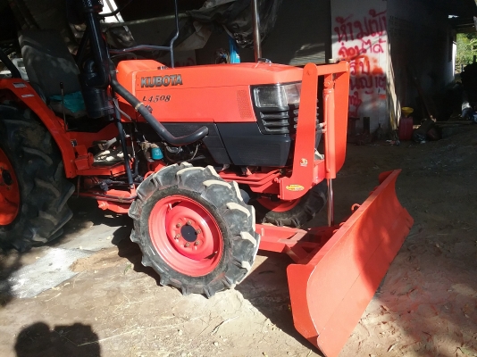 ขอท่านที่พร้อมและต้องการรถจริง ๆ ครับ L4508 รถ ปี 52 สภาพพร้อมใช้ ใบดันหน้า ฝานหลัง 24 นิ้ว เต็ม ๆ เล่มพร้อม ราคาต่อรองกันได้ อุปกรณ์เปลี่ยนหลายชิ้น ซีลล้อหน้า หลัง เปลี่ยนใหม่