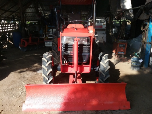 ขอท่านที่พร้อมและต้องการรถจริง ๆ ครับ L4508 รถ ปี 52 สภาพพร้อมใช้ ใบดันหน้า ฝานหลัง 24 นิ้ว เต็ม ๆ เล่มพร้อม ราคาต่อรองกันได้ อุปกรณ์เปลี่ยนหลายชิ้น ซีลล้อหน้า หลัง เปลี่ยนใหม่