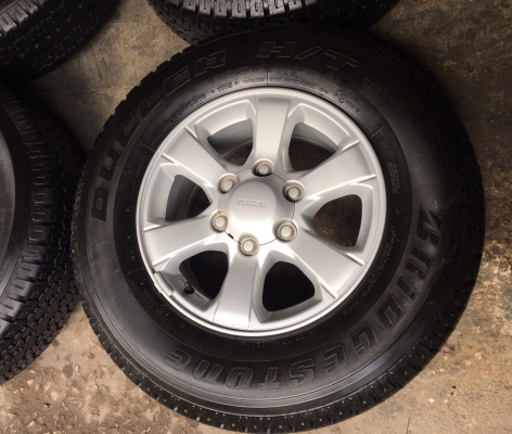 แม็กป้ายแดง ISUZU New D-Max 1.9 Blue Power ขอบ 16 พร้อมยาง Bridgestone 245-70-16 ปลายปี 16 ตุ่มยังอยู่