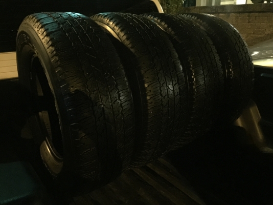 ยาง Bridgestone Dueler A/T D693 265 65 17 ปลายปี16 ดอกเต็ม ไม่มีปะ ใช้ยาว ราคาไม่แพง ยาง Bridgestone Dueler A/T D693 265 65 17 ปลายปี16 ดอกเต็ม ไม่มีปะ ใช้ยาว ราคาไม่แพง