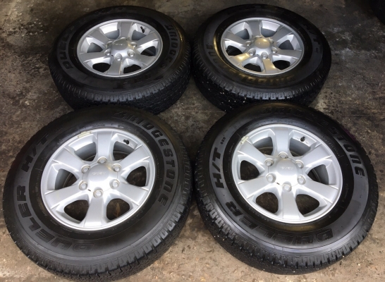 แม็ก ISUZU New D-Max 1.9 Blue Power ขอบ 16 พร้อมยาง Bridgestone 245-70-16 ปี 16