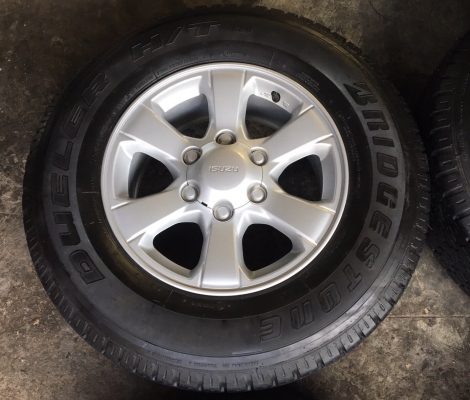 แม็ก ISUZU New D-Max 1.9 Blue Power ขอบ 16 พร้อมยาง Bridgestone 245-70-16 ปี 16