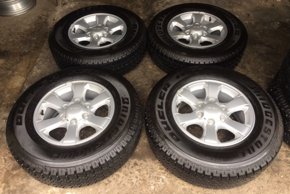 แม็กป้ายแดง ISUZU D-MAX Blue Power ขอบ 16 พร้อมยางป้ายแดง Bridgestone 245-70-16 ปี 17