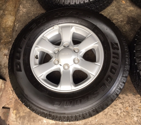 แม็กป้ายแดง ISUZU D-MAX Blue Power ขอบ 16 พร้อมยางป้ายแดง Bridgestone 245-70-16 ปี 17