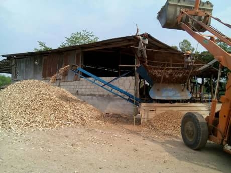 เครื่องบดมัน