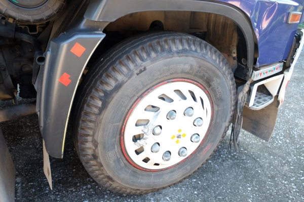 หาซื้อดาวร์รถบรรทุก  ยี่ห้อ hino รุ่น FM8J ปี55 250 แรงม้าที่ผ่อนไม่ไหว